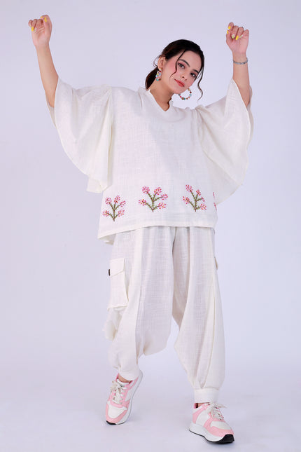 Safed Guldasta Co-ord Set