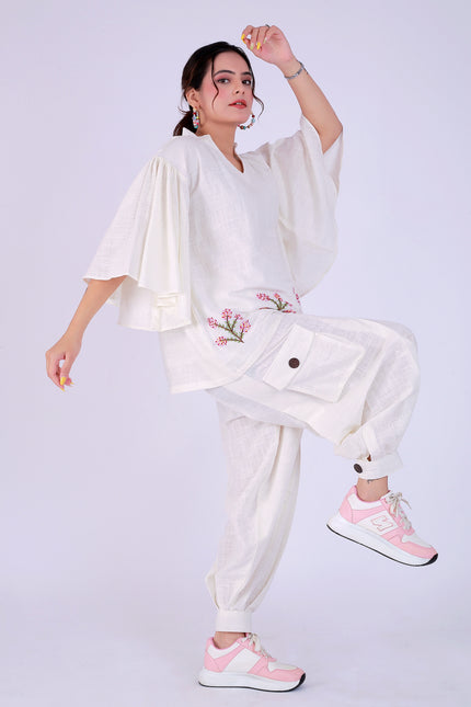 Safed Guldasta Co-ord Set