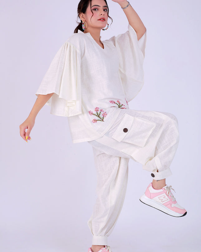 Safed Guldasta Co-ord Set