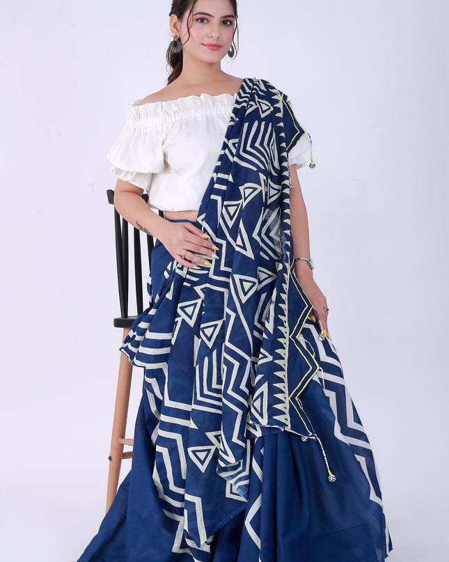 Trikon Saree Blue & White